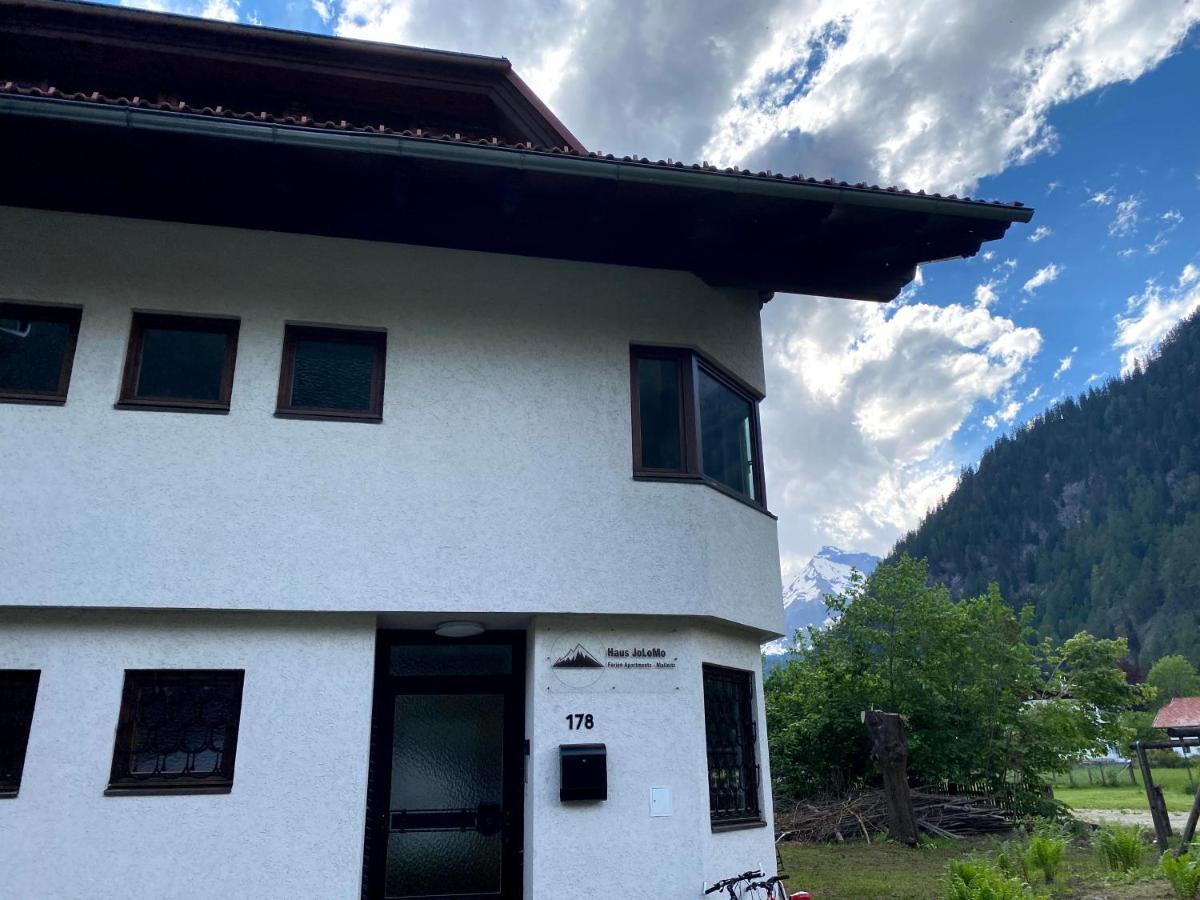 Apartment Haus Jolomo *