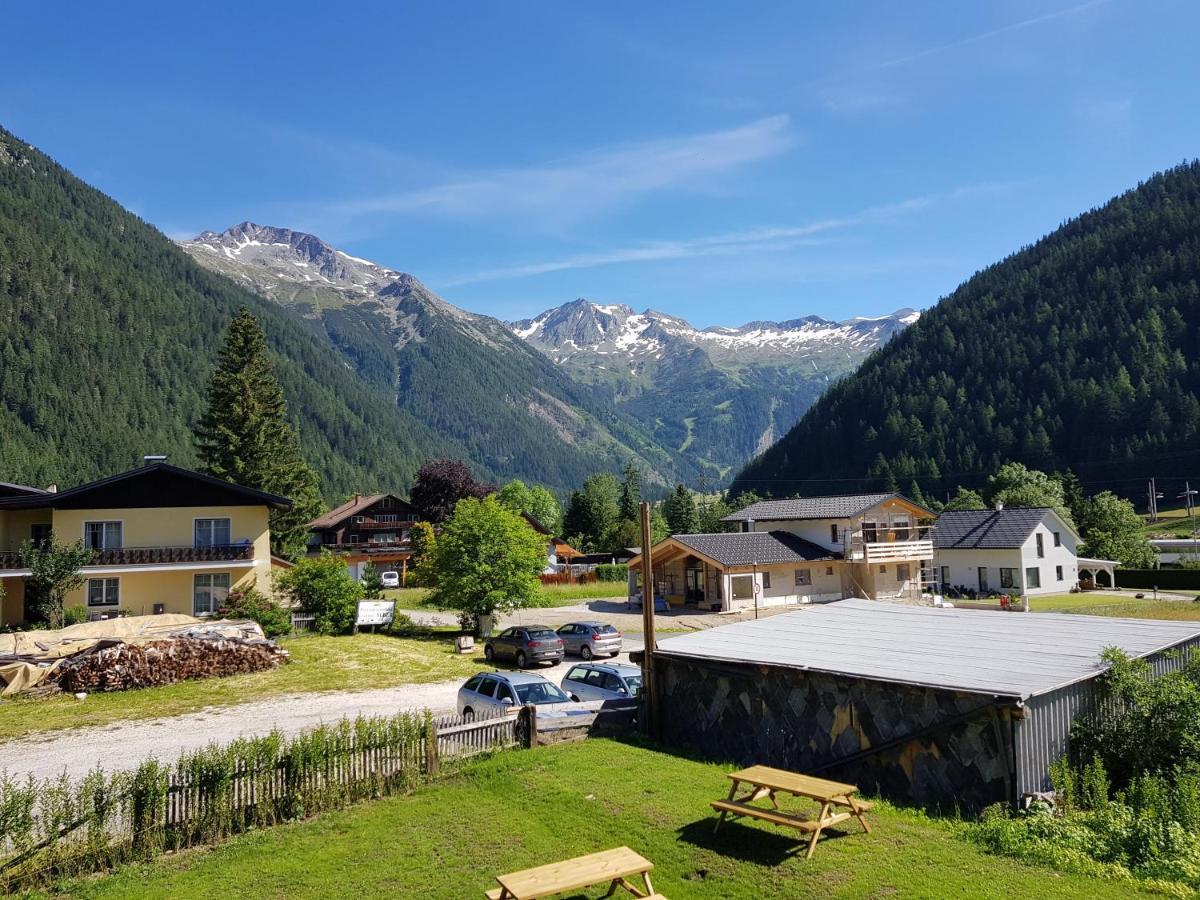 Haus Jolomo